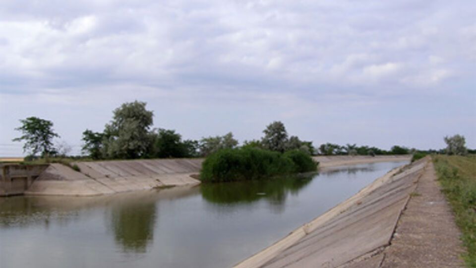 Крымские "власти" обещают решить вопрос с дефицитом пресной воды