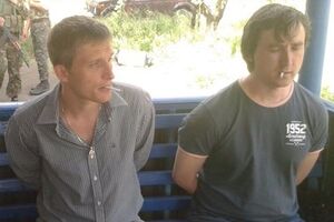 Российский телеканал заявил, что задержанные – журналисты Олег Сидякин и Марат Сайченко