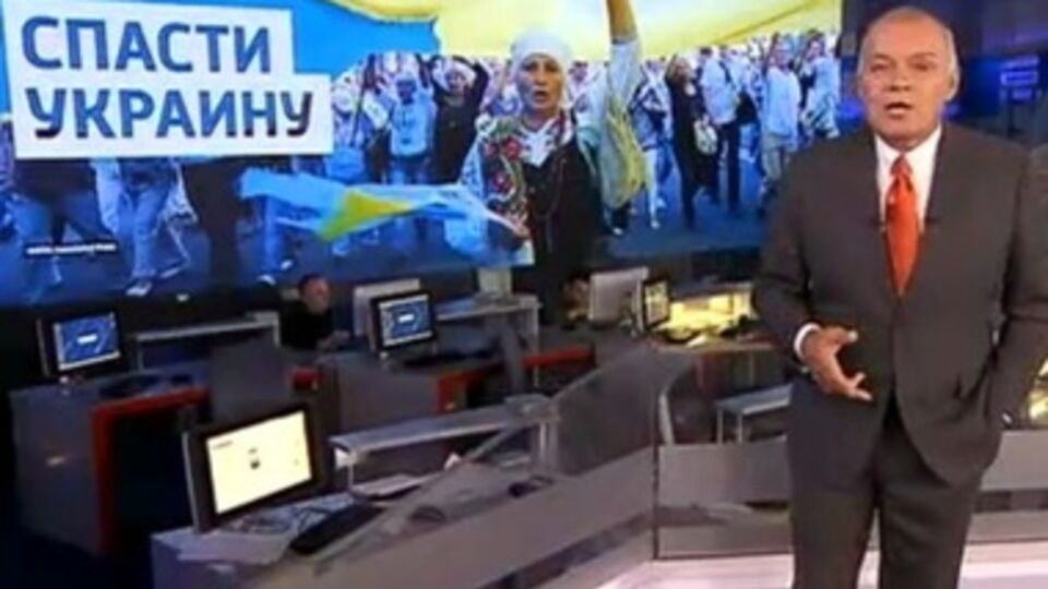 Российское телевидение использует запрещенные техники для формирования общественного мнения