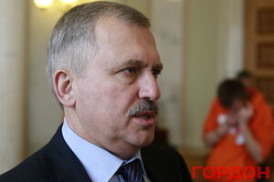 19 мая Ахметов призвал все трудовые коллективы Донбасса выйти на предупредительный протест против сепаратизма по месту работы