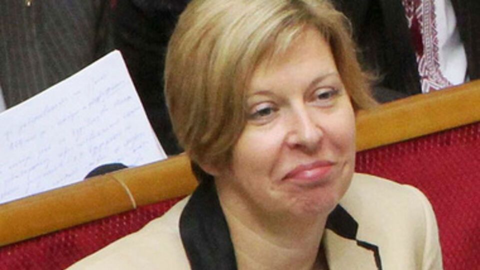 Ахметов ждал, что Россия возьмет Донбасс непосредственно под свое крыло и поэтому изначально занял мягкую позицию, считает нардеп