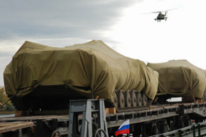 Минобороны РФ: Военные совершают выдвижение на железнодорожные станции и аэродромы