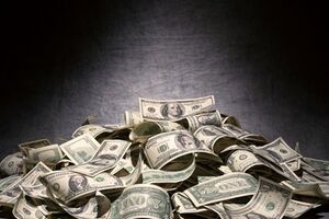 Цены на валюту на межбанке в последнее время колеблются в узком диапазоне