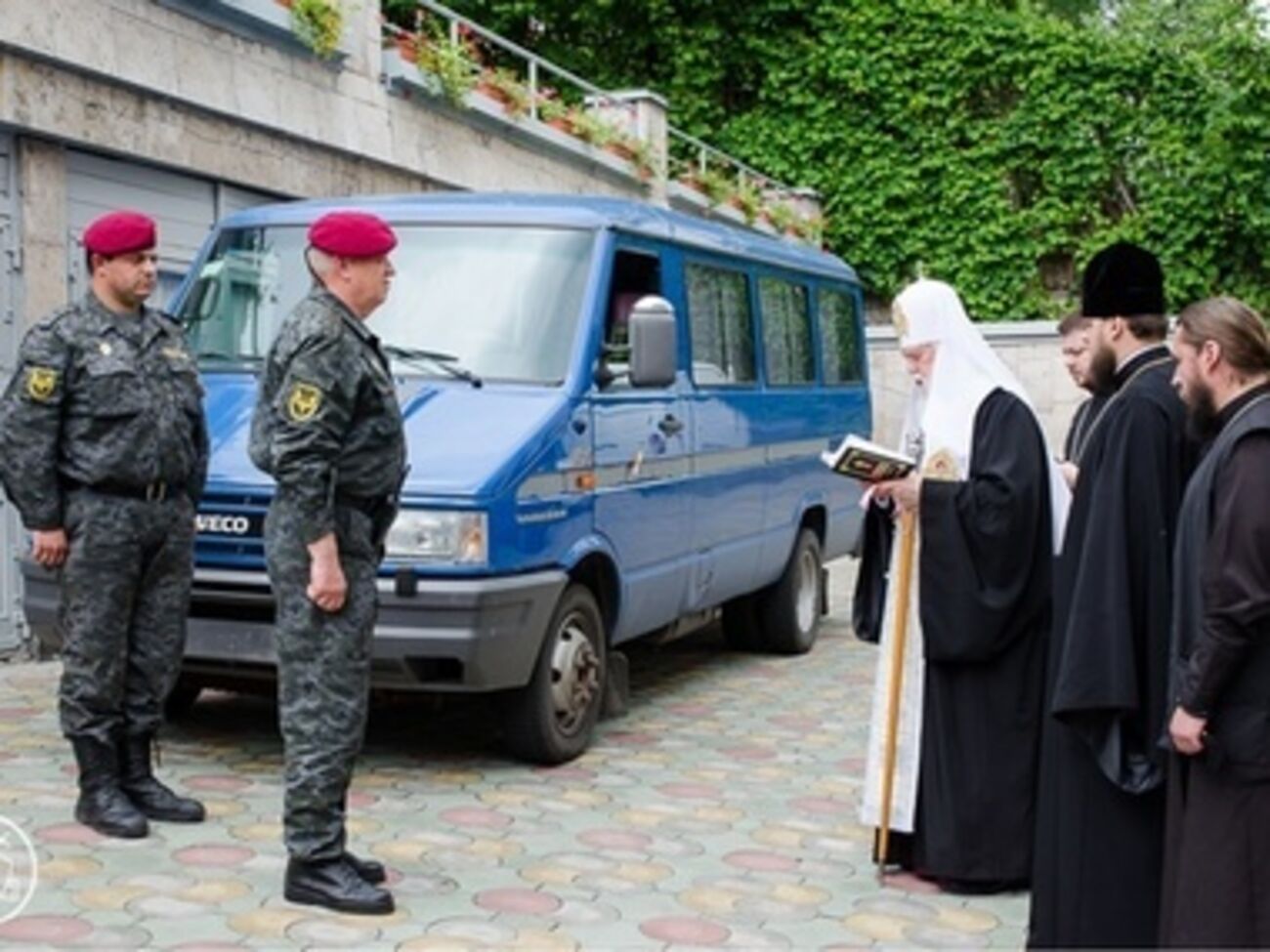 Микроавтобус служил Киевской Патриархии с 2006-го года