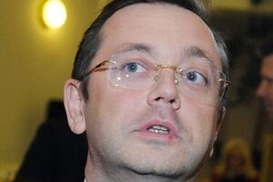 Ровенский был главой попечительского совета медиахолдинга UMH Group