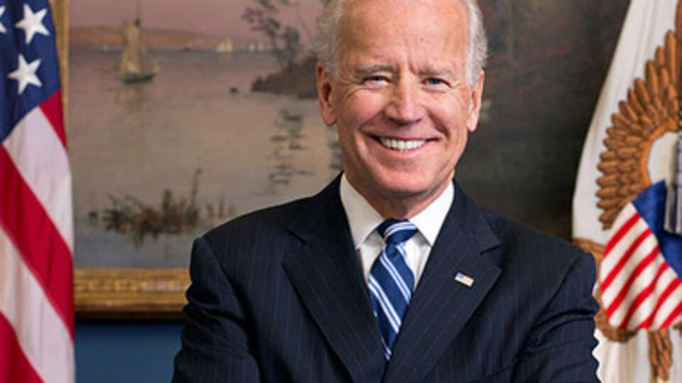 Кипр призывают присоединится к санкциям ЕС и США