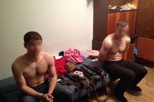 Задержанные являются бывшими правоохранителями