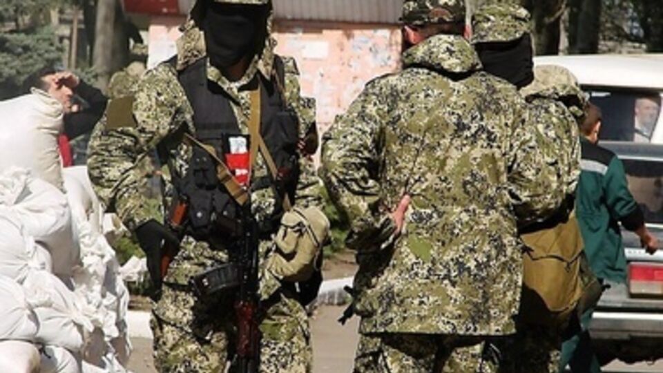 Боевики потребовали от глав комиссий сдать печати