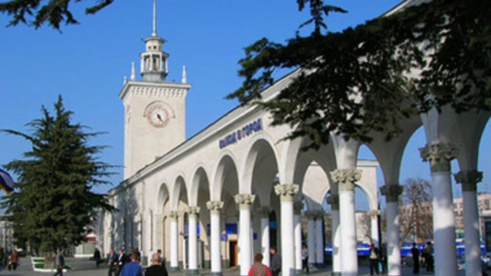 21 мая "Российских железные дороги" согласовали открытие продажи билетов в Крым