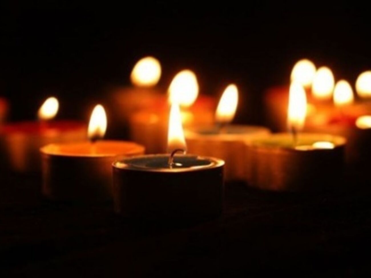 Траур объявлен в связи с событиями 22 мая в Донецкой области