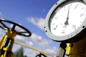 Российские военные на блокпостах прикрывают место добычи газа, откуда идет воровство