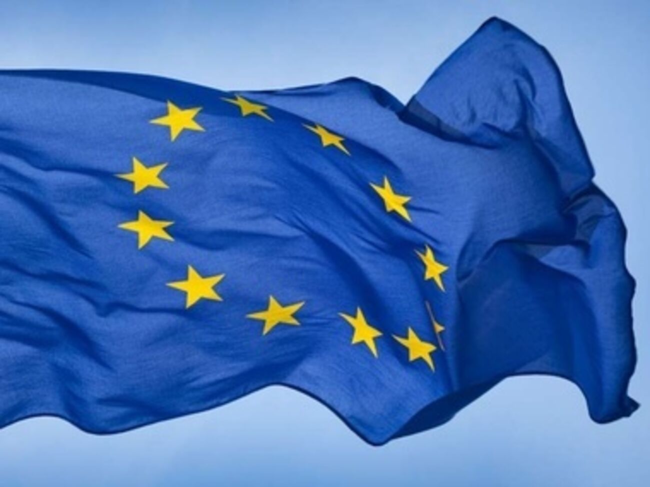 Еврокомиссар предлагает перейти ко второму этапу плана по упрощению визового режима