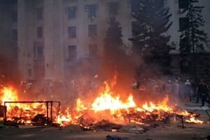 Большинство жертв беспорядков в Одессе погибли во время пожара в Доме профсоюзов