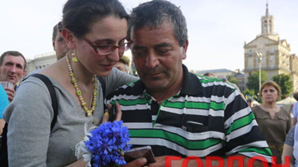 На Евромайдан в Киеве приехал отец погибшего Сергея Нигояна. Фоторепортаж