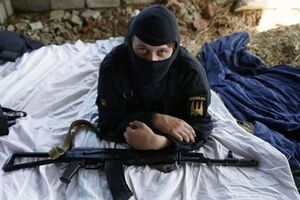 Один из оставшихся в живых бойцов батальона "Донбасс" Артур