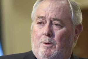 Спенсер Оливер: Для некоторых людей, которые хотят проголосовать, это довольно опасно