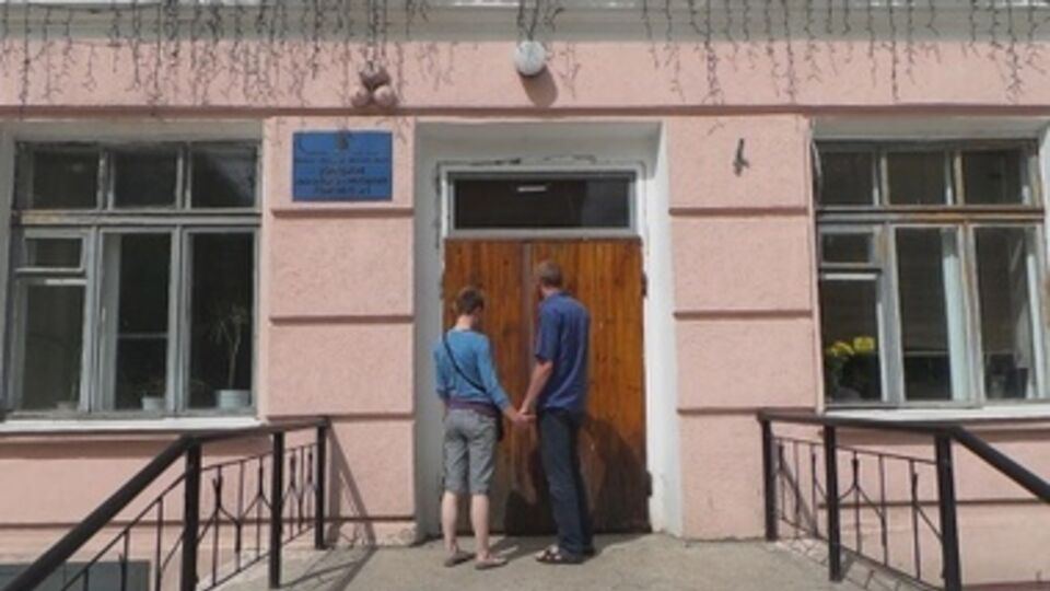 Многие избирательные участки на Донбасса так и остались закрытыми