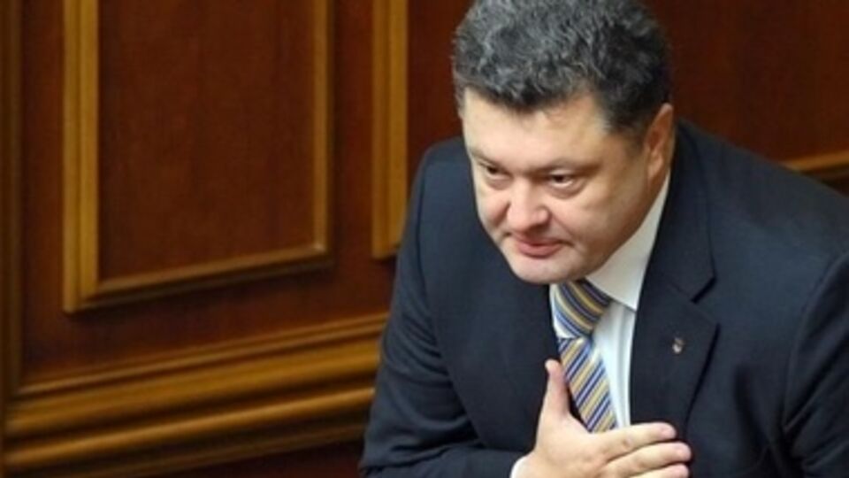 Порошенко поблагодарил бойцов АТО за участие в выборах