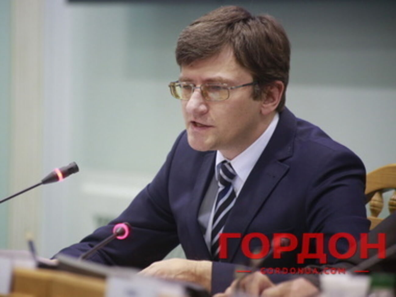 По словам Андрея Магеры, еще не со всех зарубежных избирательных участков пришли сведения о количестве проголосовавших