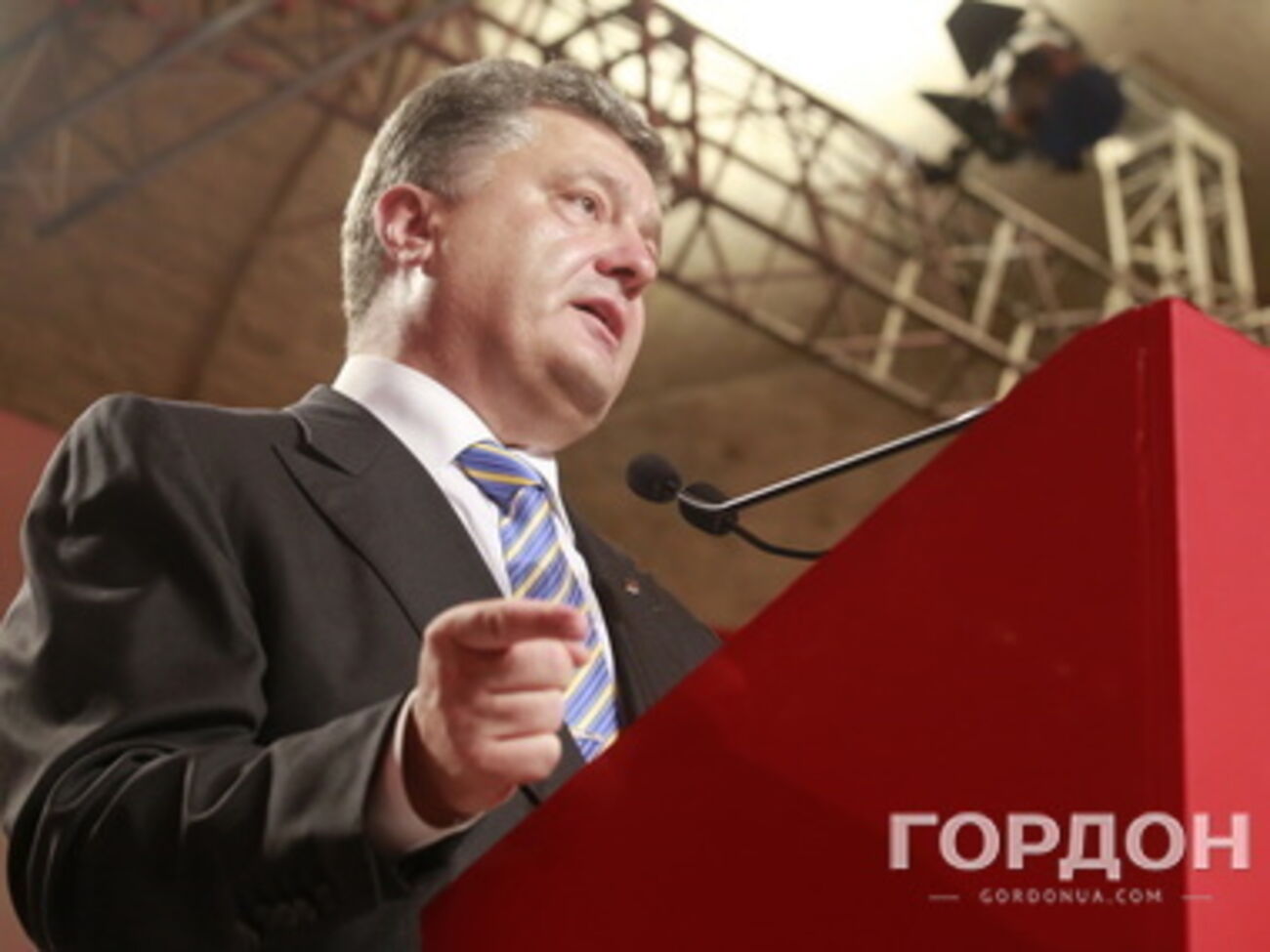 Петр Порошенко: В крымском вопросе Украина должна победить экономическое соревнование