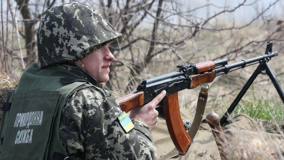 Боевики частично прорвались через границу