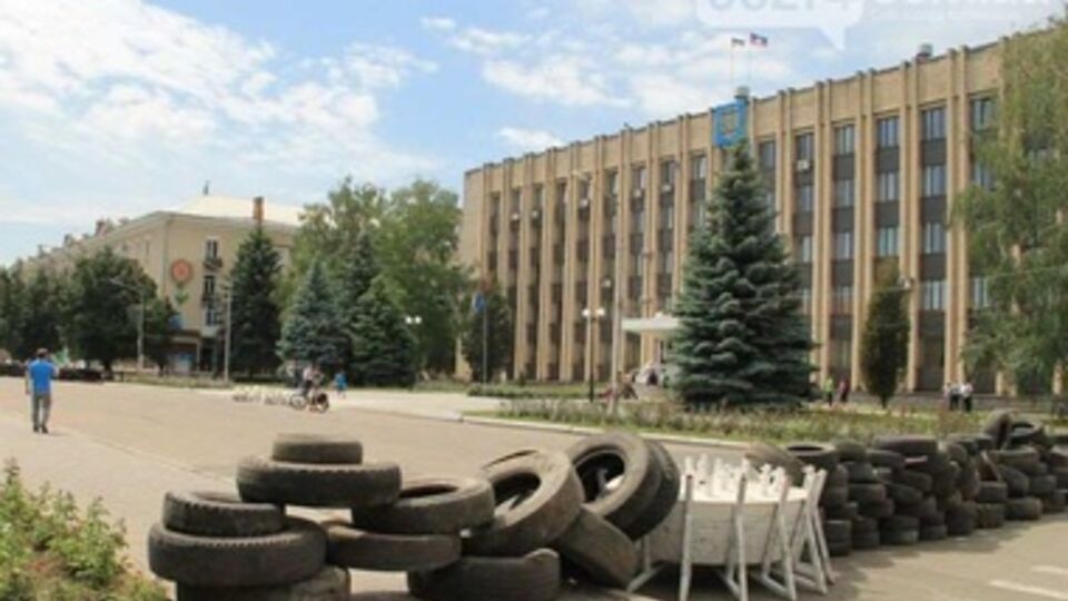 Горисполком возобновляет нормальную работу