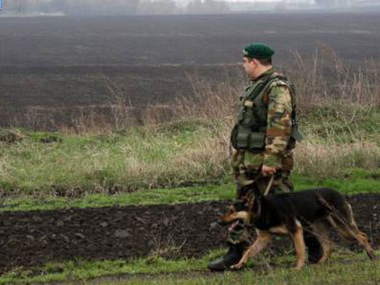 Украинские пограничники собственными силами препятствовали прорыву границы
