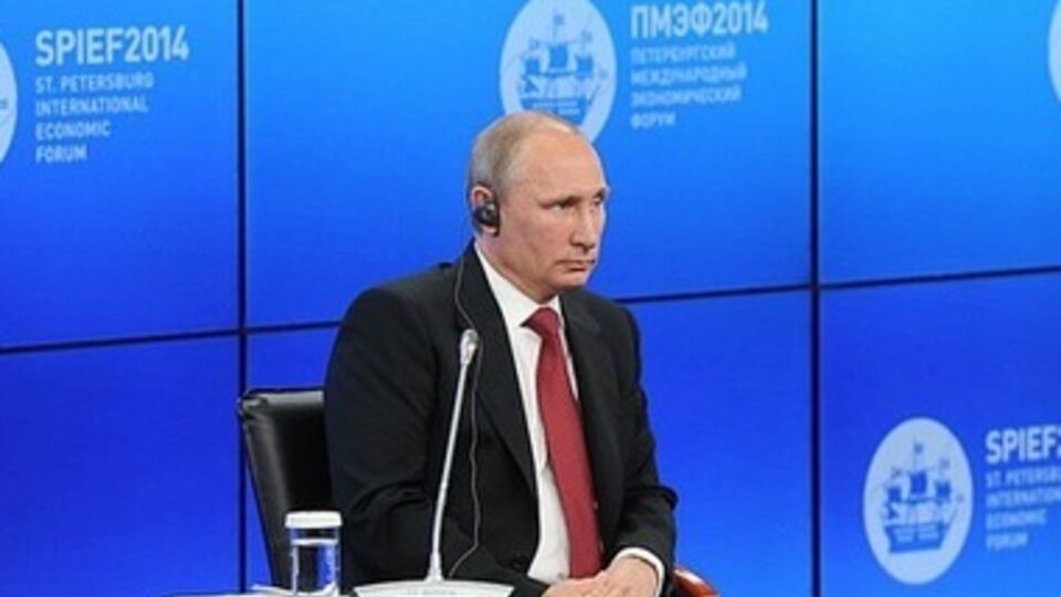 Ранее Путин заявил, что Россия "с уважением" отнесется к результатам выборов в Украине