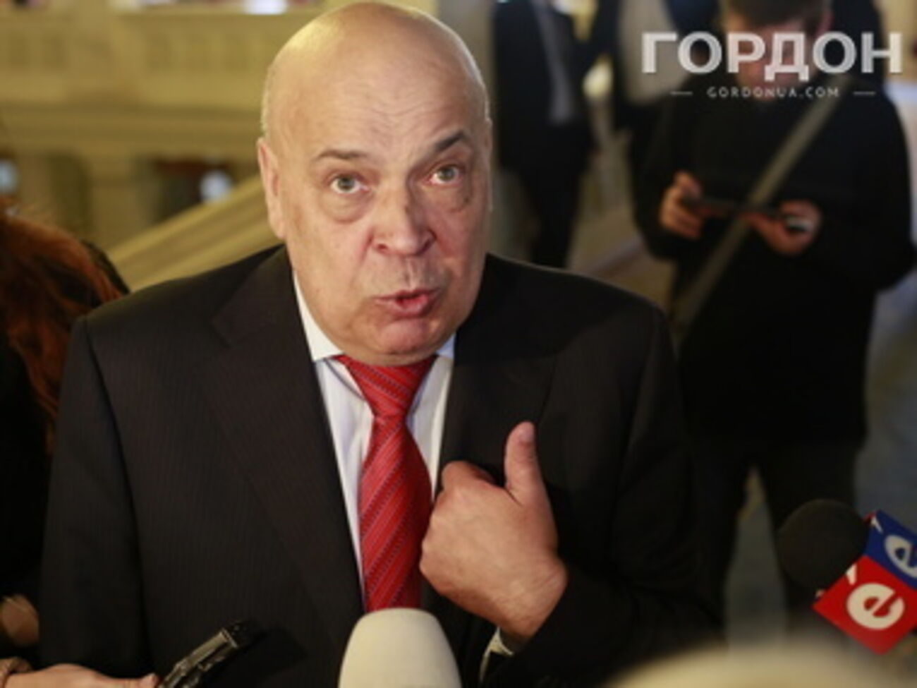 Геннадий Москаль: Наша задача побыстрее закончить антитеррористическую операцию, а террористы пусть режут, стреляют и убивают друг друга