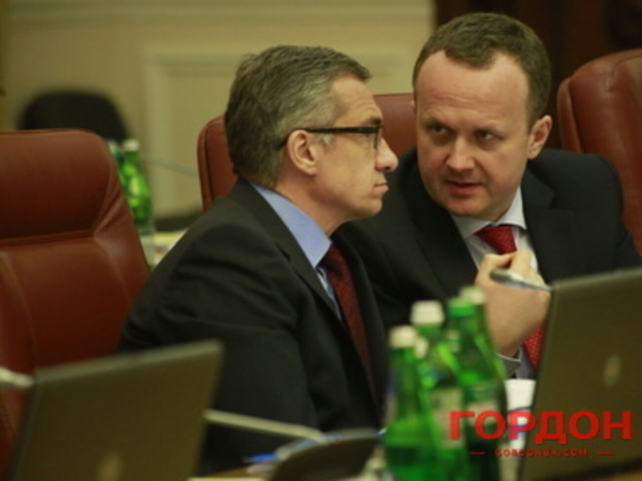 Отсутствие доверия к банковской системе дестабилизирует ситуацию на финансовом рынке