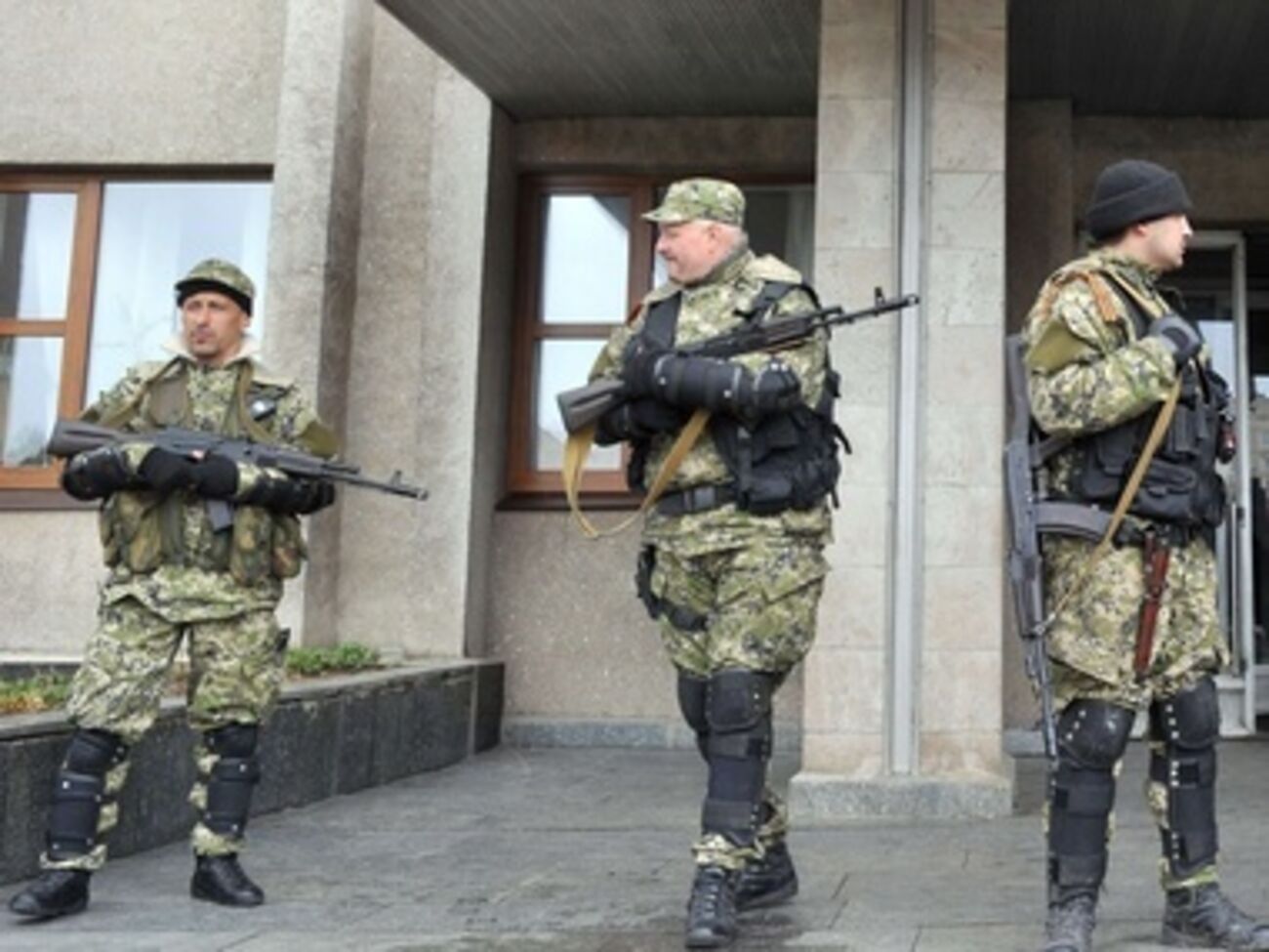 Террористы убили двоих офицеров МВД в Горловке