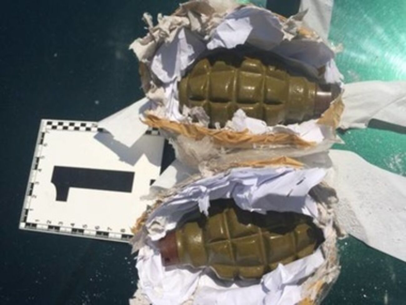 Гранаты передавали по почте