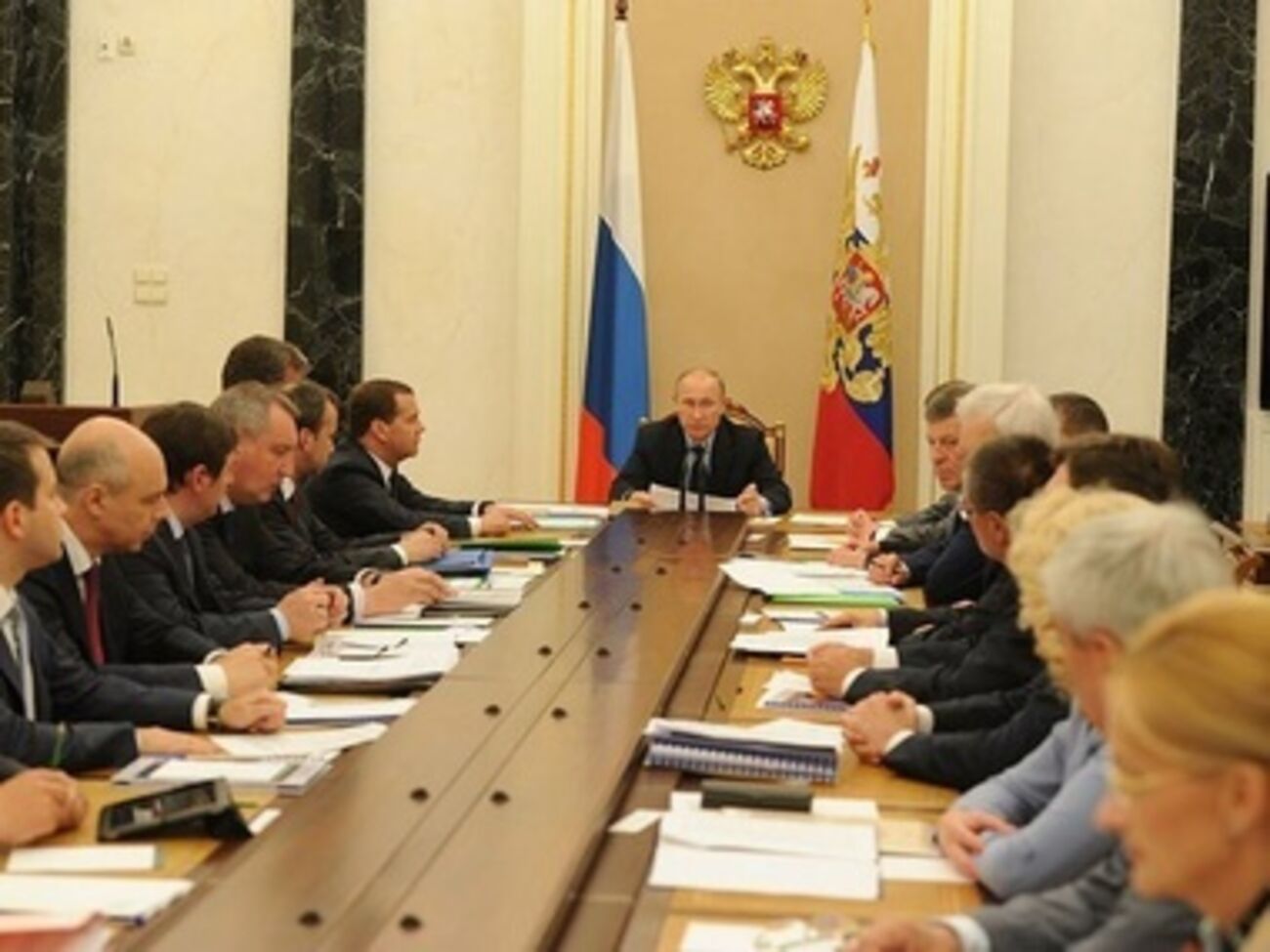 Планами, как получить задолженность по газу от Украины, на совещании поделились глава Газпрома и министр энергетики РФ