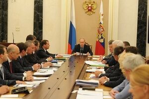 Планами, как получить задолженность по газу от Украины, на совещании поделились глава Газпрома и министр энергетики РФ