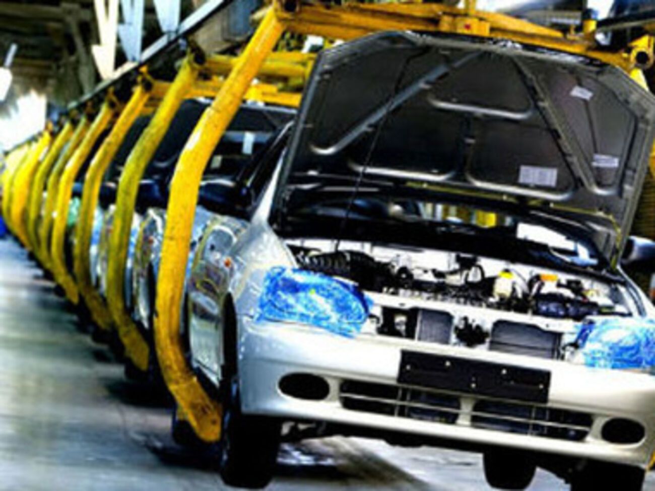 Многие поставки комплектующих временно приостановлены