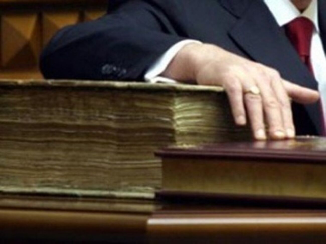 Министерству внутренних дел поручено принять дополнительные меры безопасности