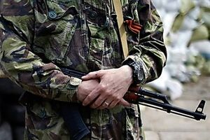 Террористы захватили часть оружия силовиков