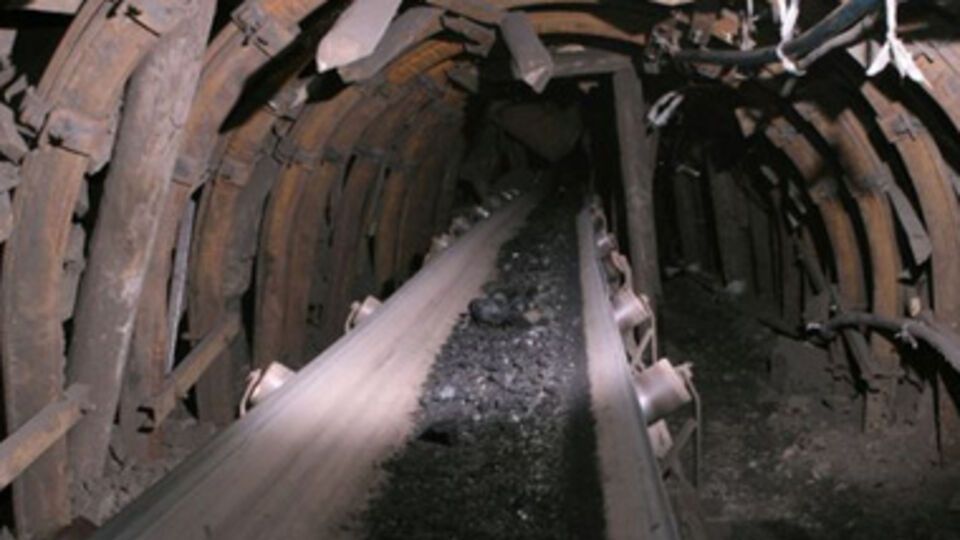 Всю взрывчатку на шахтах Донбасса перенесли в расходные склады