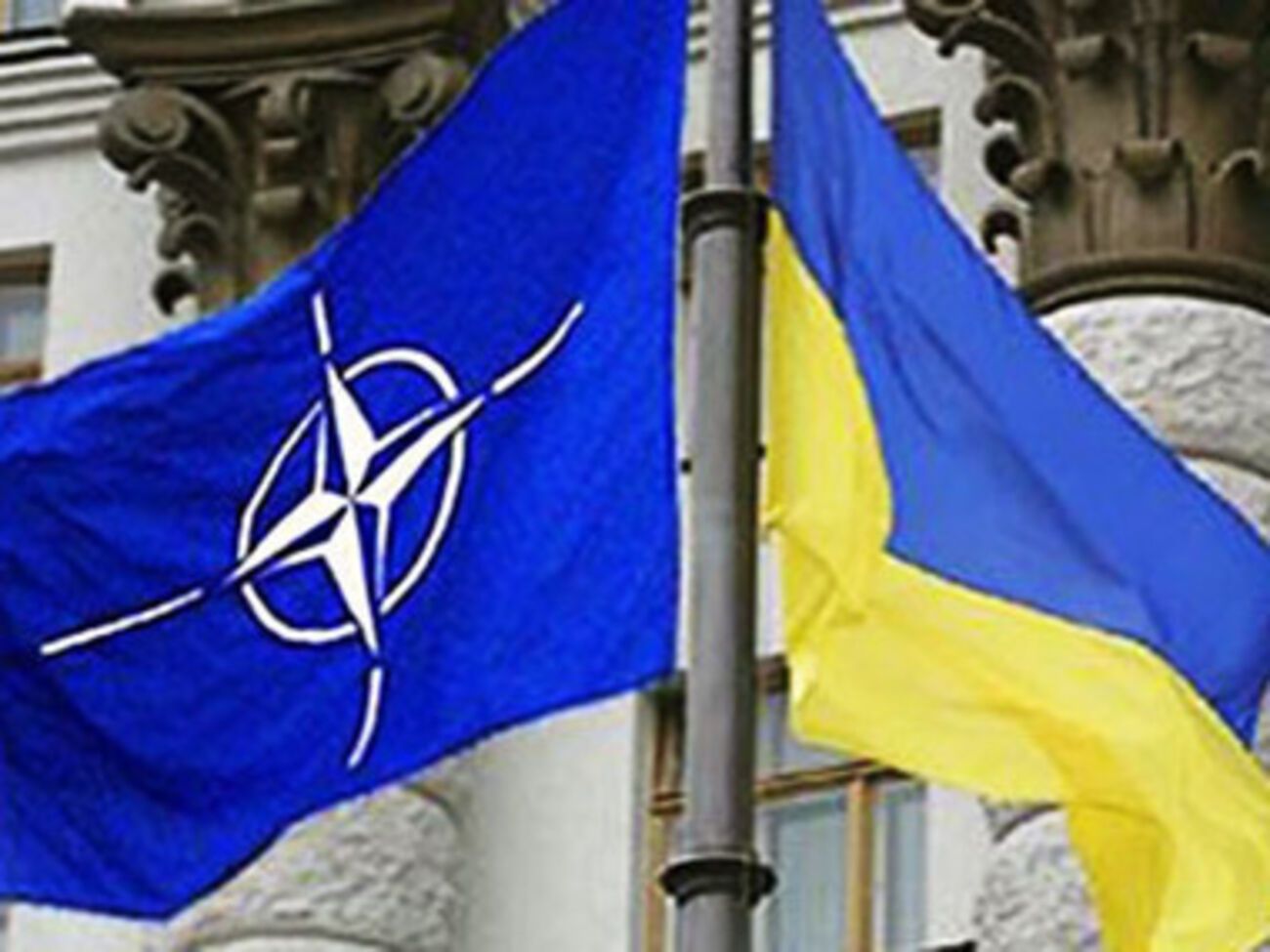 Ожидается, что на заседании ПА выступит также секретарь СНБО Андрей Парубий