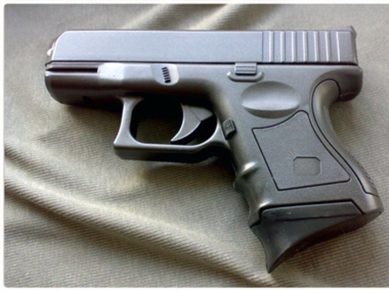 Игрушечные пистолеты воры могу использовать при ограблениях