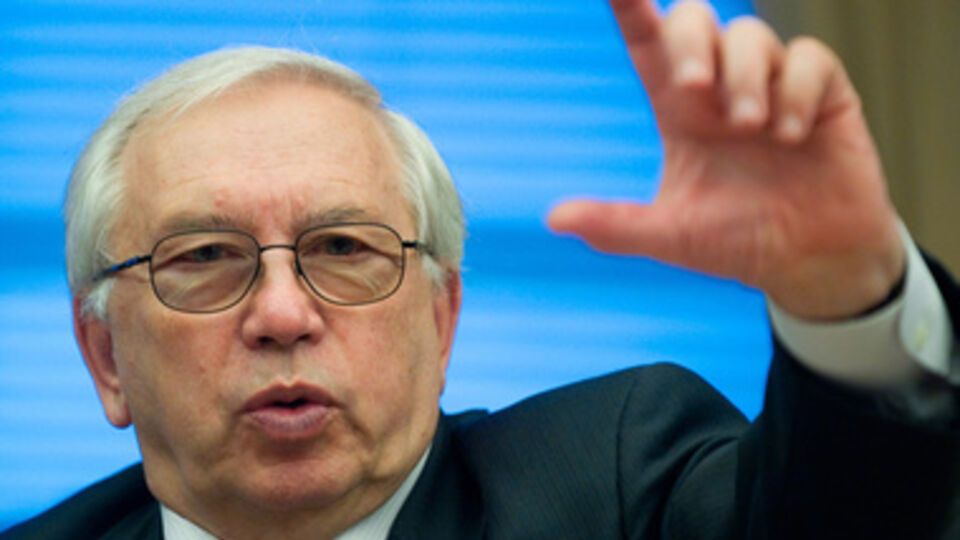 Владимир Лукин