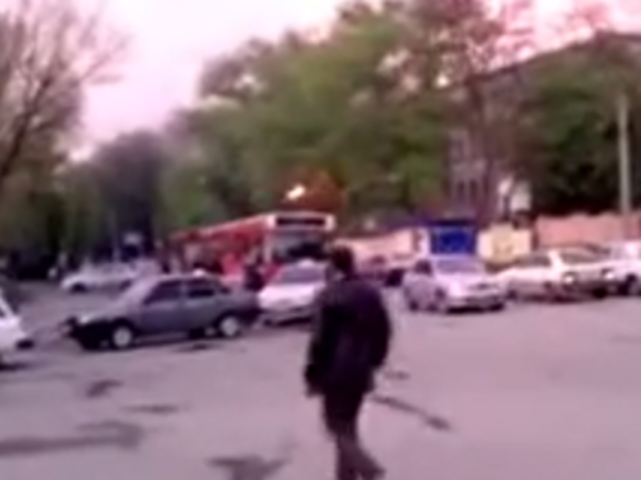 В здании военкомата есть солдаты-срочники