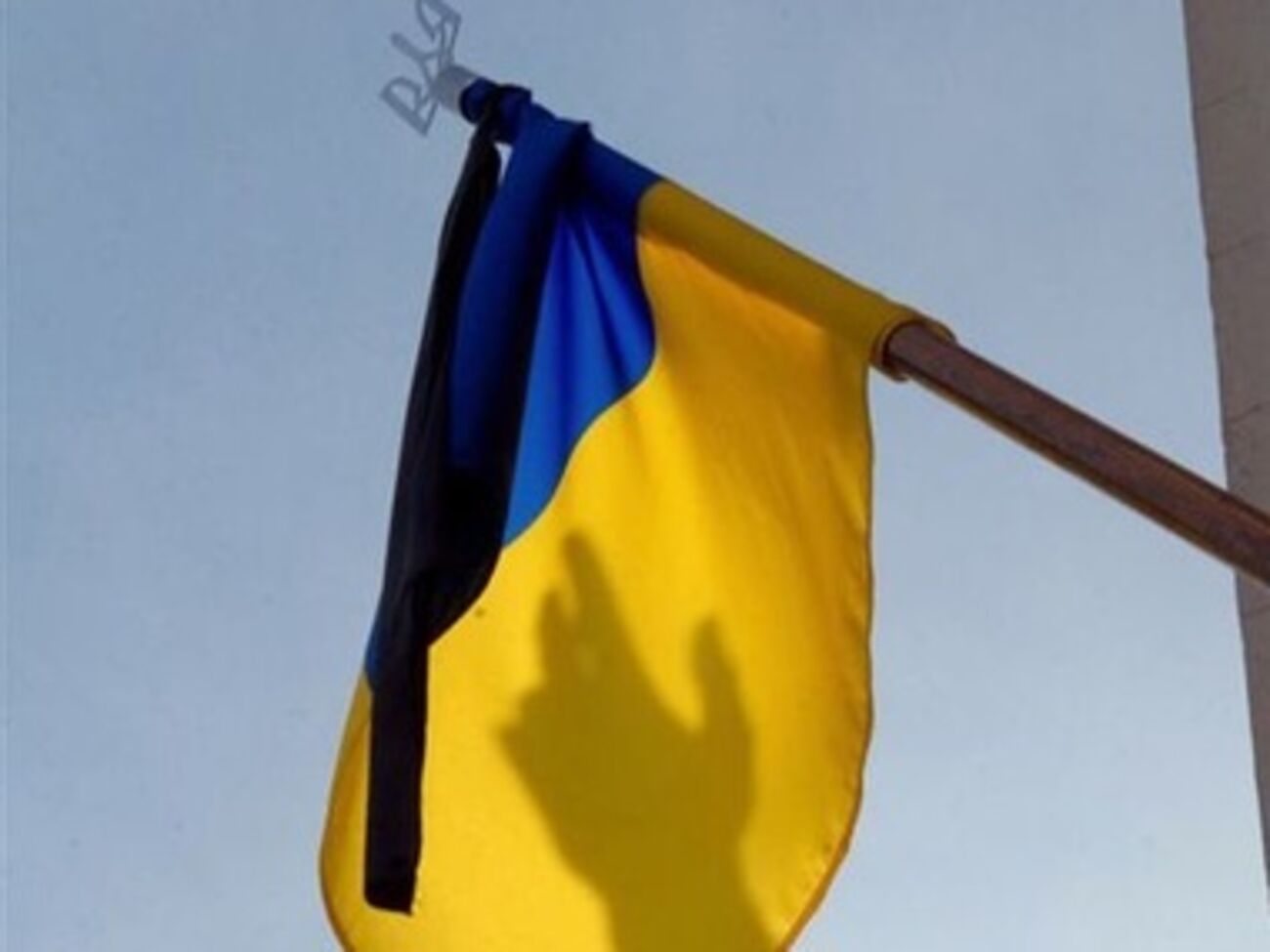 В результате крушения вертолета в Славянске погибли 12 человек