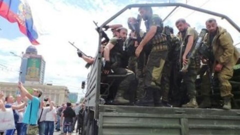 Террористы пытаются вырваться из Славянска