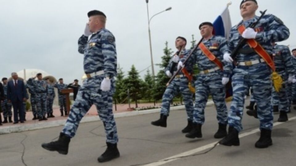 Десять бывших сотрудников украинского "Беркута" сбежали в Россию