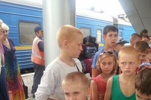 Дети из Славянска благополучно добрались до Крыма