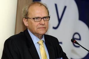 Андерс Аслунд: После "оранжевой революции" была вредная эйфория, которой сейчас нет