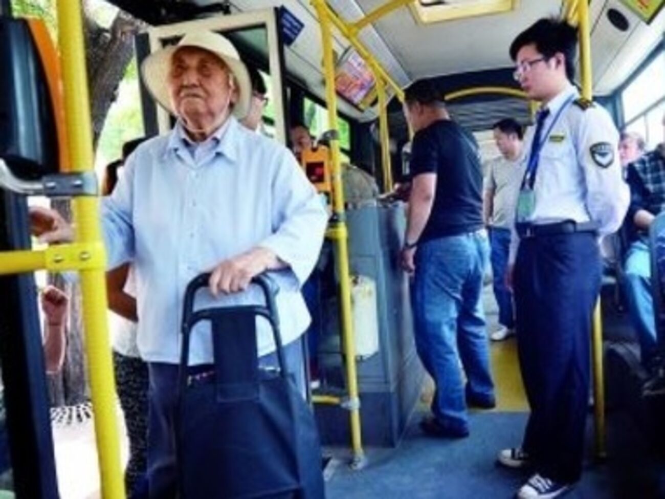 В антитеррористической кампании участвует 850 тысяч социальных волонтеров