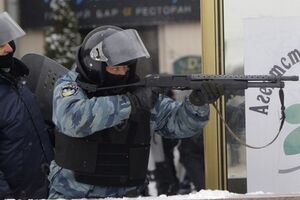 Во время протестов в Киеве погибли более ста человек