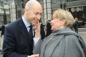 Ольга Аросева: Сталин сказал: "Приходи, вместе праздновать будем" – и протянул мне букет цветов